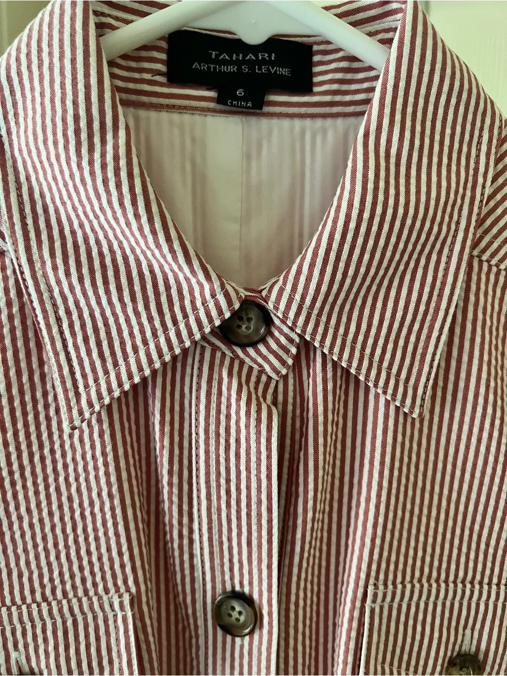 Tahari tailored shirt